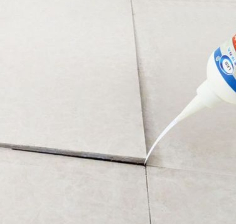 龙州瓷砖空鼓维修公司分享卫生间瓷砖脱落的原因可能有以下几点